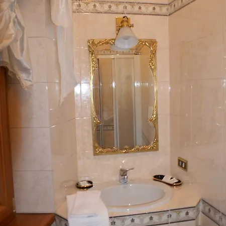 La Venere Di Rosi Apartment